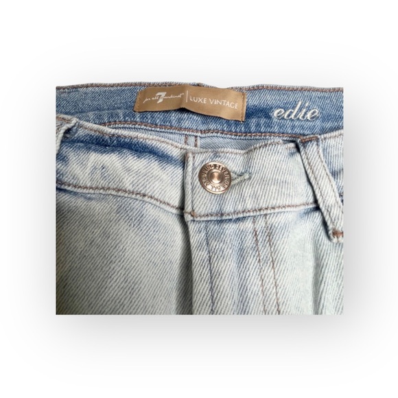 new 7 For All Mankind ® ㋛ Luxe Edie Destroy Rip Knee Crop Jeans ㋛ Vintage Cloud - Picture 8 of 16